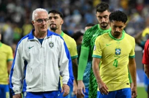 Badai di Timnas Brasil: Pecat Dorival Junior Usai Kalah 1-4 dari Argentina dan Tantangan Pengembangan Generasi Muda