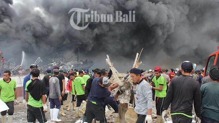 Berita Populer Hari Ini: Brio Terbakar, Remaja Loncat ke Laut Karimun, dan Kasus Pembunuhan di Soppeng