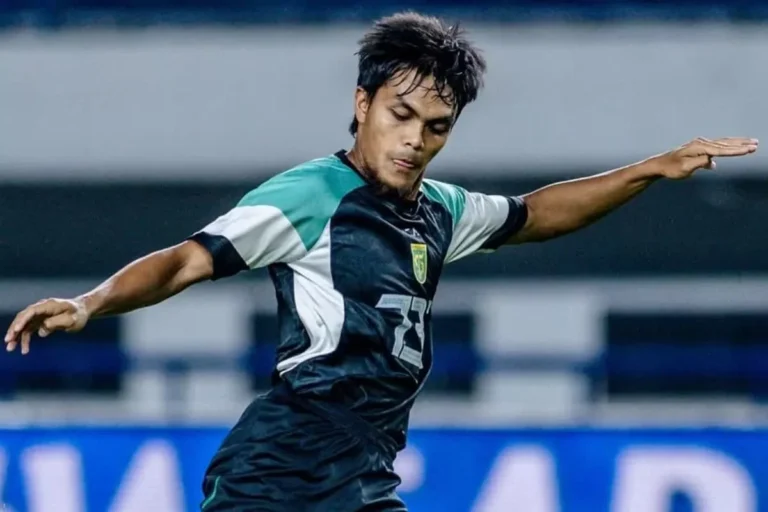 Bojan Hodak Bocorkan Taktik ke Bernardo Tavares, Persebaya Siap Hancurkan Tembok Baja Arema FC