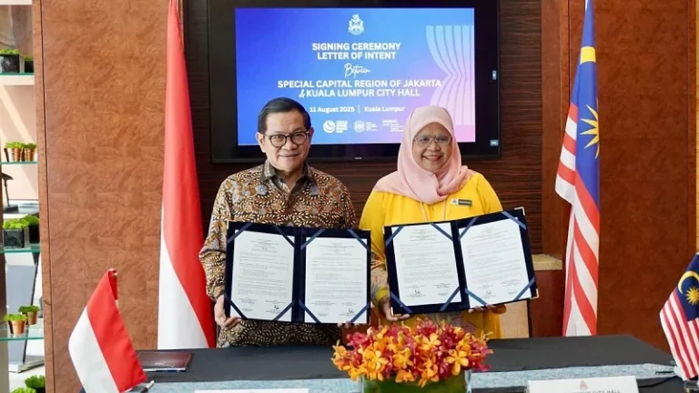 Gubernur Pramono Tandatangani Sister City Jakarta-Jeju, Bahas Energi Terbarukan dan BTS di Seoul
