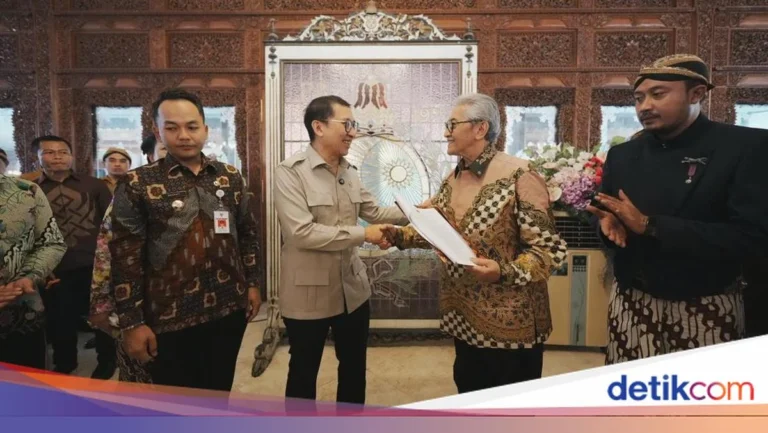 Gugatan Fadli Zon: Kubu Purbaya Bawa Kasus ke PTUN, Tedjowulan Dukung Pemerintah