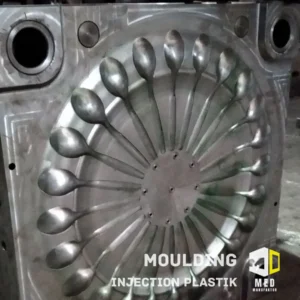 Harga Plastik Melambung: Krisis Biaya Ganda Mengguncang Produsen Komponen Otomotif