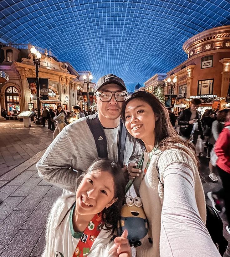 Intan Ayu Bawa Keluarga ke Universal Studio Jepang, 10 Momen Seru yang Wajib Dilihat