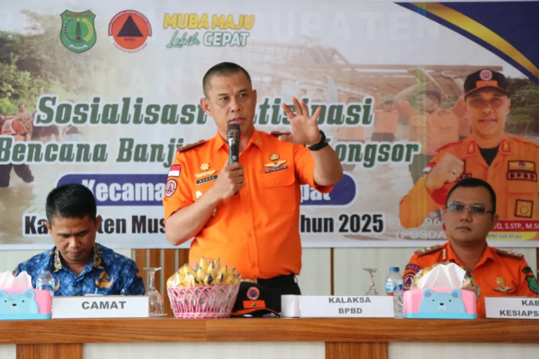Kepolisian Kepulauan Riau Giat Tangani Kebakaran, Bencana Longsor, dan Ancaman Keamanan: Sinergi TNI dan Pemerintah