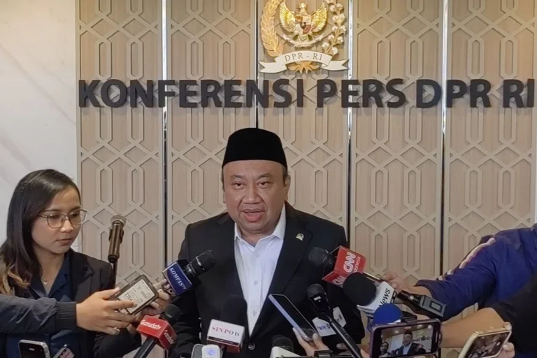 Ketua Komisi I Bantah Overflight Access: RI Tegas Tak Ada Perjanjian dengan AS