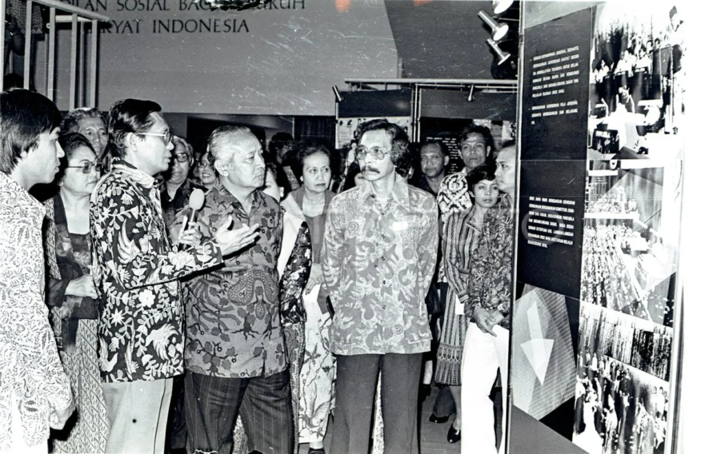 Kritik Sajogyo Mengguncang Narasi Pembangunan Orde Baru Soeharto: Apa yang Terungkap?