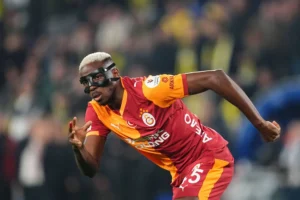 Liga Super Turki Memanas: Galatasaray Dominasi, Fenerbahçe Tertekan, dan Pertarungan Sengit Alanyaspor vs Samsunspor