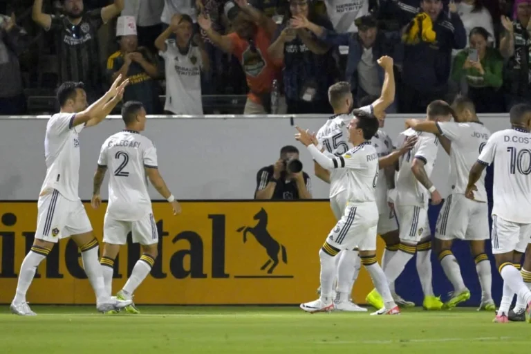 Marco Reus Gempar, LA Galaxy vs Real Salt Lake: Kemenangan 2-1 di Upacara Patung Cobi Jones
