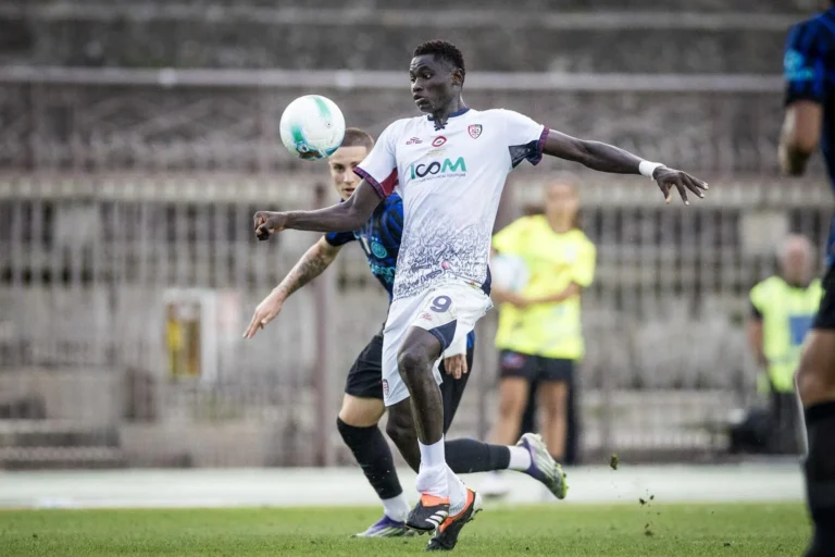 Menyaksikan Bintang Baru: Paul Mendy Ganda Gol Bawa Cagliari Kalahkan Atalanta