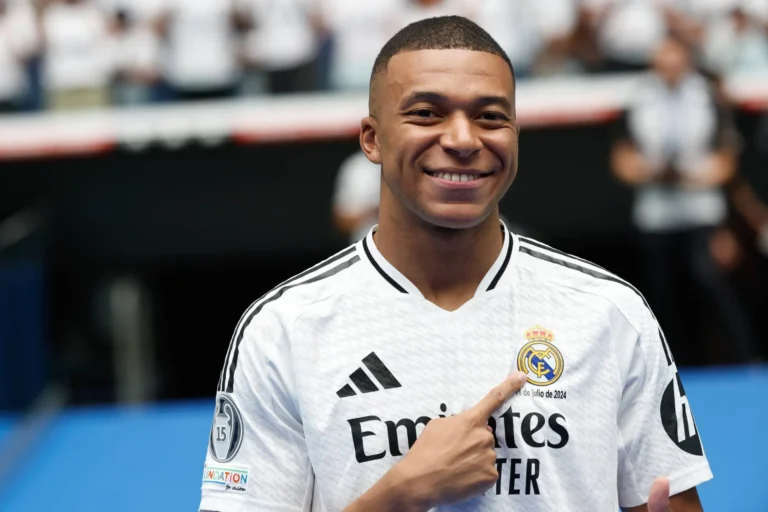 Mourinho Dapat Restu Mbappe, Agen Tawarkan Kepada Real Madrid di Tengah Evaluasi Squad
