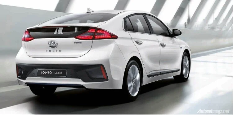 Pajak Mobil Listrik Naik, Hybrid Jadi Pilihan Utama Konsumen di 2026