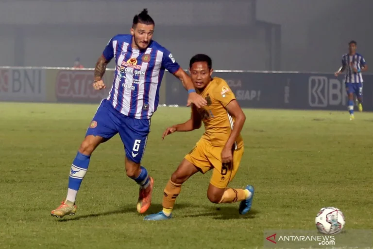 Paul Munster Tegaskan Bhayangkara FC Tak Diuntungkan Banyak Mantan Pemain Persis Menjelang Duel