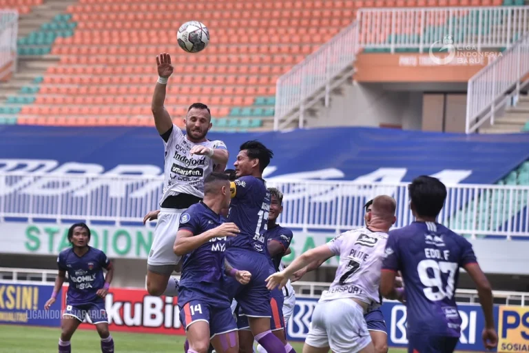 Persita vs Bali United: Gol Penalti Diego Campos Pastikan Kemenangan Bali United