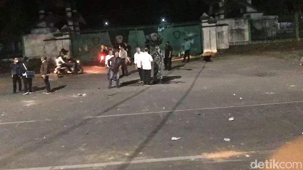 Polisi Sita Senjata Tajam Usai Bentrok Mahasiswa dan Massa Ojol di Kampus UMI Makassar