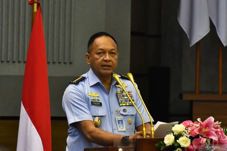 Purnawirawan TNI Beri Masukan Kritis pada Izin Lintas Udara AS di Indonesia