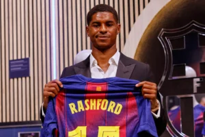 Transfer Marcus Rashford Panas: Barcelona Usulkan Proposal Baru, Saha Sarankan Pindah, McCoist Lihat Peluang di Arsenal, dan Insiden Rasis Menambah Sorotan
