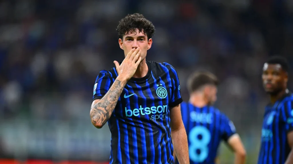 Alessandro Bastoni Dihantam Gencatan Harga Rp 1,2 Triliun: Barcelona vs Inter dalam Perebutan Bek Miliarder