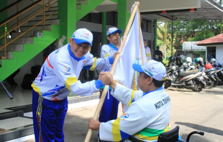 Alex Zanardi: Legenda Balap dan Pahlawan Paralimpik yang Dikenang di Padova