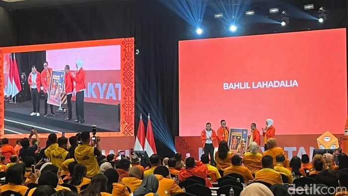 Bahlil Lahadalia: Dari Viral Lagu TikTok hingga Restu Ketua Golkar untuk Kosgoro 1957