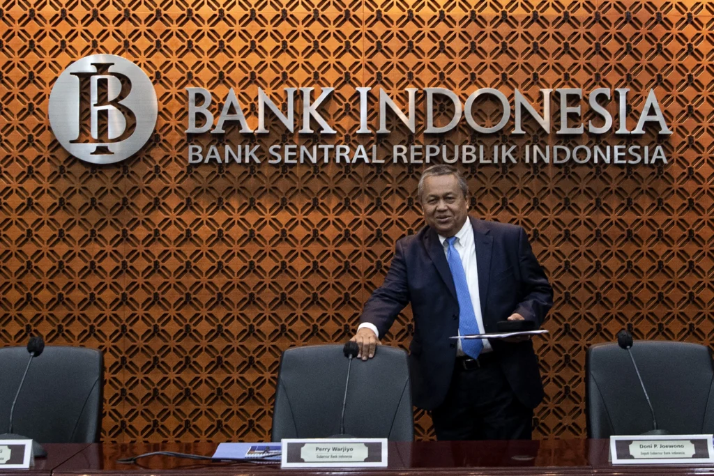 Bank Indonesia Gencar Gandeng Kebijakan Baru: Bunga 5,25% & Batas Beli Dolar Turun, Rupiah Kembali Stabil