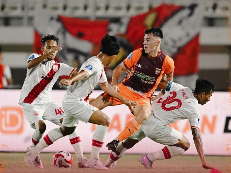 Borneo FC vs Persik: Kemenangan Tipis 1-0 Angkat Borneo FC ke Puncak Super League 2025/2026