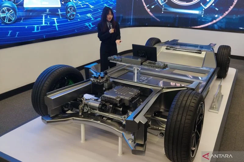 BYD M6 Siap Menggebrak Pasar dengan Blade Battery Generasi Kedua dan Pengisian Super Cepat