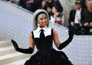 Cardi B Bikin Geger: Dari Lagu Anak Indonesia hingga Penampilan Met Gala yang Kontroversial
