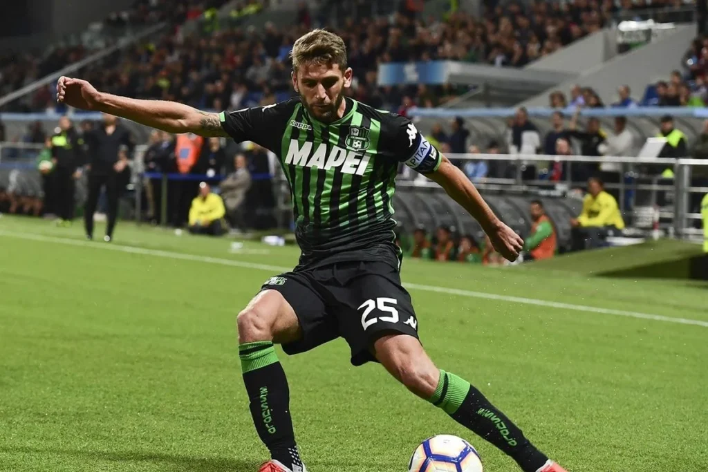 Domenico Berardi Buka Laga, Sassuolo Gigit AC Milan 2-0 di Mapei Stadium