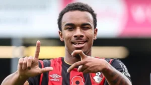 Eli Junior Kroupi Cetak Rekor Premier League, Buktikan Bakat Muda di Bournemouth