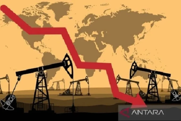 Harga Minyak Turun Tipis Usai Trump Janjikan Proyek Kebebasan di Hormuz