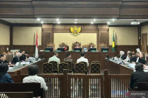 Hari Karyuliarto Dijatuhi Hukuman 4,5 Tahun: Korupsi LNG Rugi Negara US$113 Juta