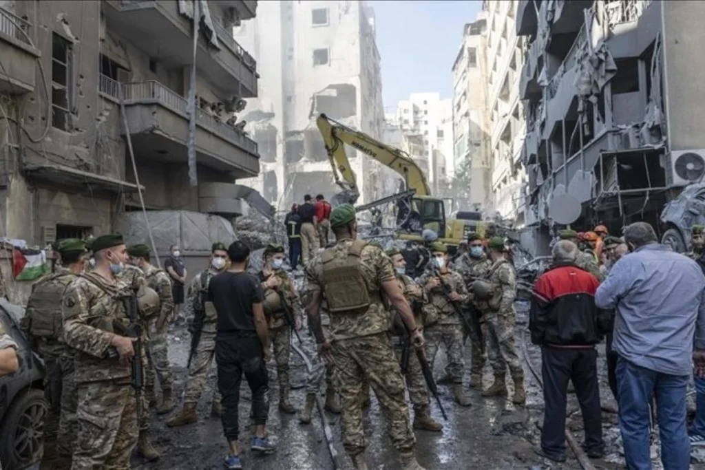 Israel Gencatan Senjata Retak: Serangan Pertama ke Beirut Picu Ketegangan Baru di Timur Tengah