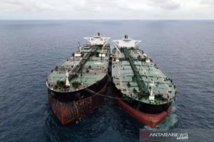 Kapal Tanker Minyak Qatar Diserang Iran di Selat Hormuz