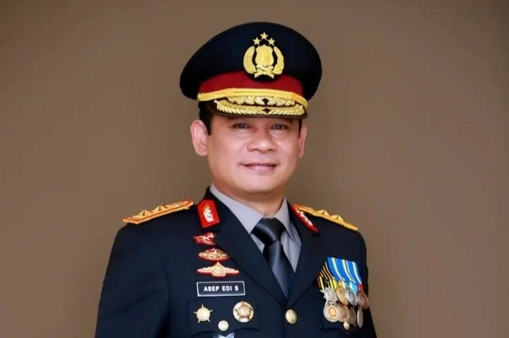 Kapolda Metro Jaya Asep Edi Suheri Resmi Naik Pangkat Menjadi Jenderal Bintang Tiga