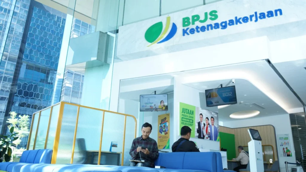 Kena PHK? Dapatkan 60% Gaji Selama 6 Bulan lewat JKP BPJS Ketenagakerjaan!