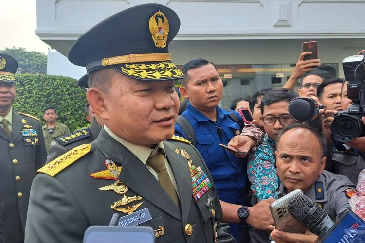 Letjen Agus Widodo Siap Gantikan Posisi Kunci: Wakil Kepala BIN Resmi Dilantik