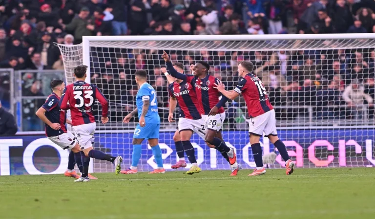 Napoli Terjungkir Dari Posisi Kedua Setelah Kalah dari Bologna
