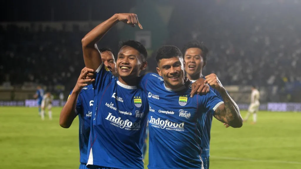 Persaingan Sengit di Liga 1: Persib dan Borneo FC Berebut Juara