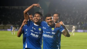 Persaingan Sengit di Liga Indonesia: Persib dan Borneo FC Berebut Gelar Juara