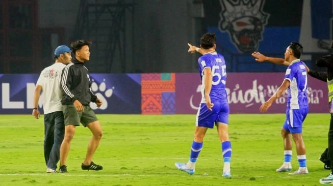 Persib Bandung Terima Sanksi Berat dari AFC, Denda Rp3,5 Miliar dan Tanpa Penonton