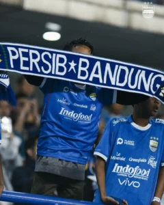 Persib Tegakkan Puncak Klasemen Liga 1 Usai Kemenangan Tipis atas PSIM