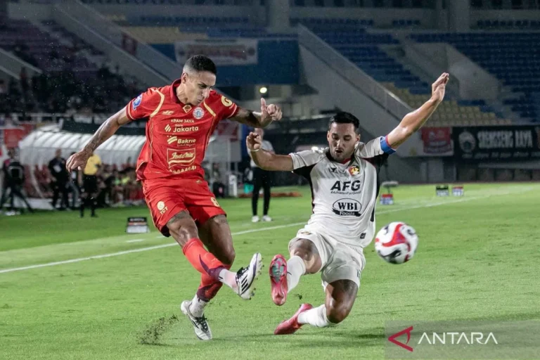 Persija vs Persik: Kemenangan 3-1 Persija Jakarta Pecahkan Rekor Poin dan Tunjukkan Kedalaman Skuad