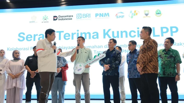 Prabowo Instruksikan Penurunan Suku Bunga PNM Mekaar dan Pembangunan Puskesmas