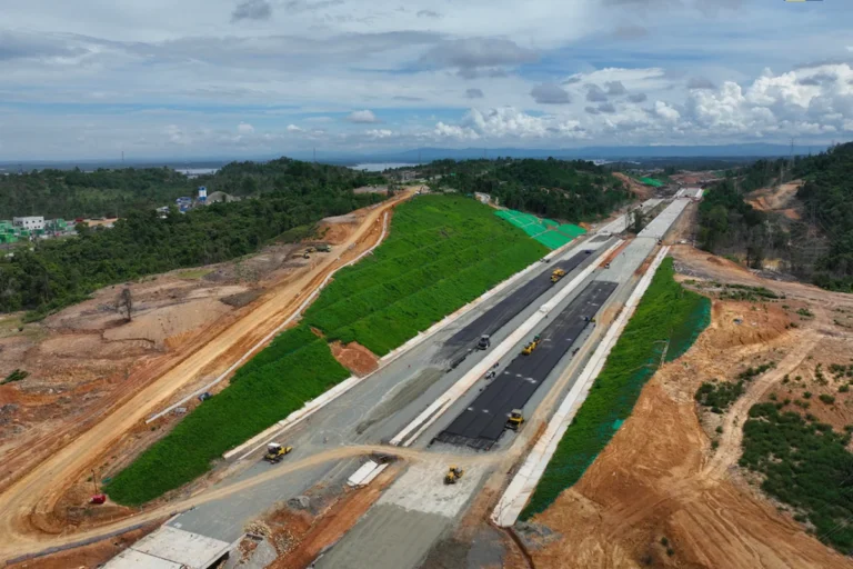 Proyek Strategis Nasional: Pembangunan Tol IKN dan Pabrik Kimia CA-EDC