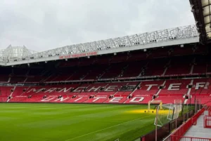 Sir Alex Ferguson Dilarikan ke Rumah Sakit Sebelum Laga Manchester United vs Liverpool