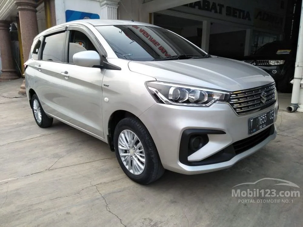 Suzuki Ertiga 2018 Bekas 8 Penumpang Turun Harga, Diskon Rp28 Juta di Tengah Kenaikan Solar