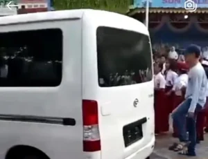 Tragedi di Pandeglang: Mobil Dinas Tabrak Siswa SD, Dua Korban Meninggal