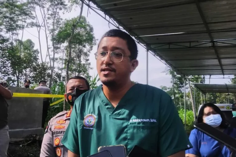 Tragedi Dokter Internship: Jam Kerja Tanpa Batas Memicu Kematian Dr. Myta di Palembang