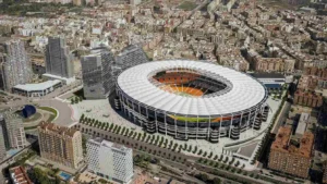 Valencia: Dari Stadion Mestalla ke Nou Mestalla dan Fenomena Lainnya