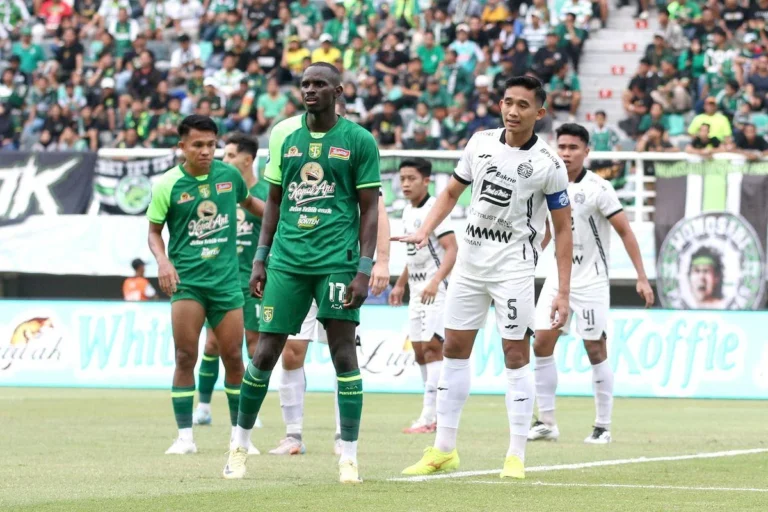 Victor Dethan Jadi Primadona Bursa Transfer: Persija vs Persebaya Berlomba Sengit
